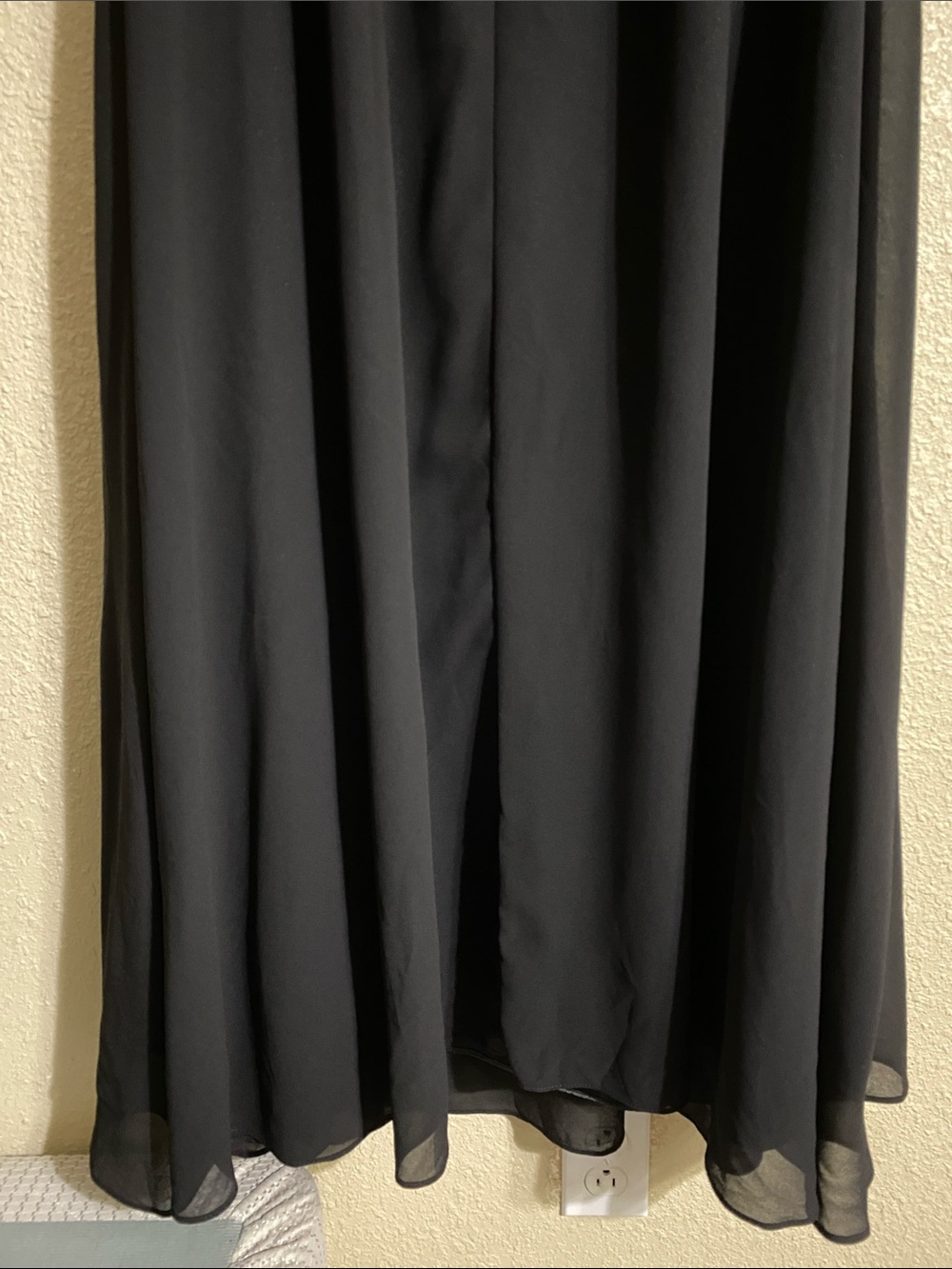 Lulus Dreamy Adoration Black Ruffled Maxi Dress Size M NWT - Picture 11 of 16